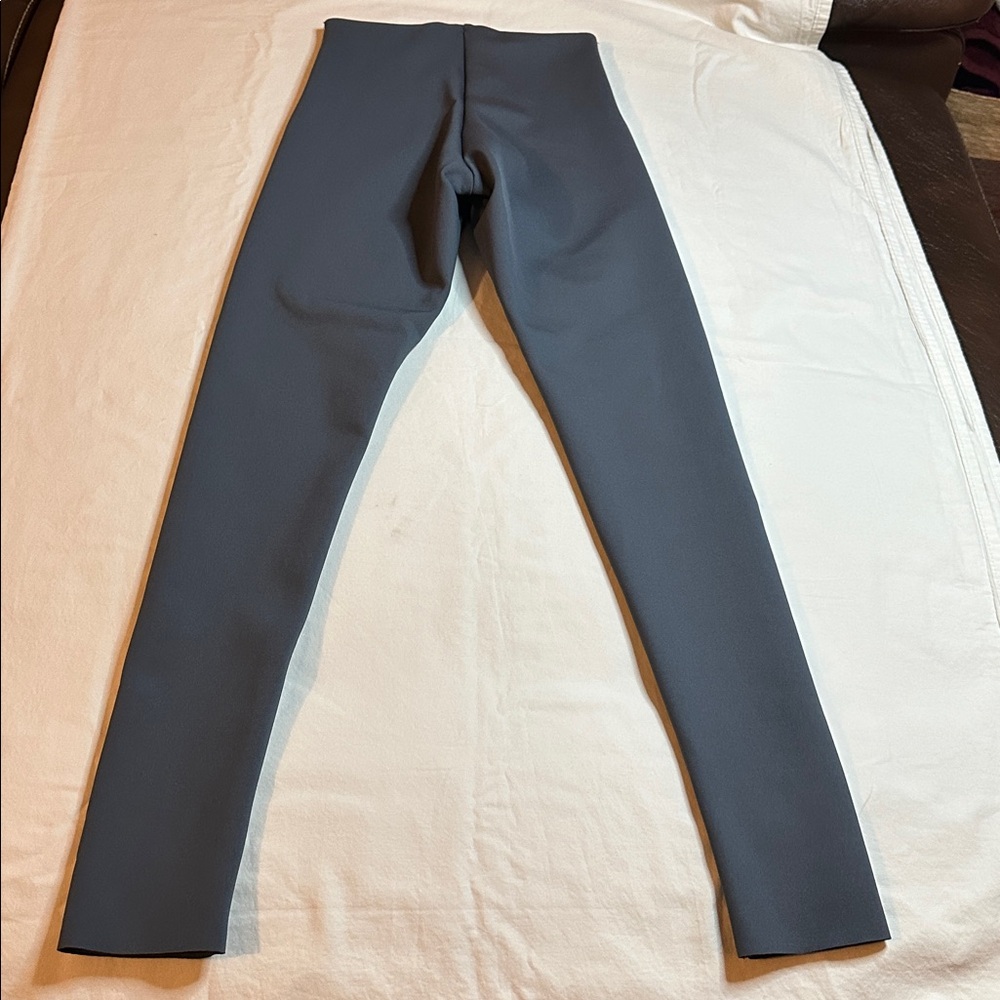 Commando High Waisted Tummy Control Leggings Size… - image 4